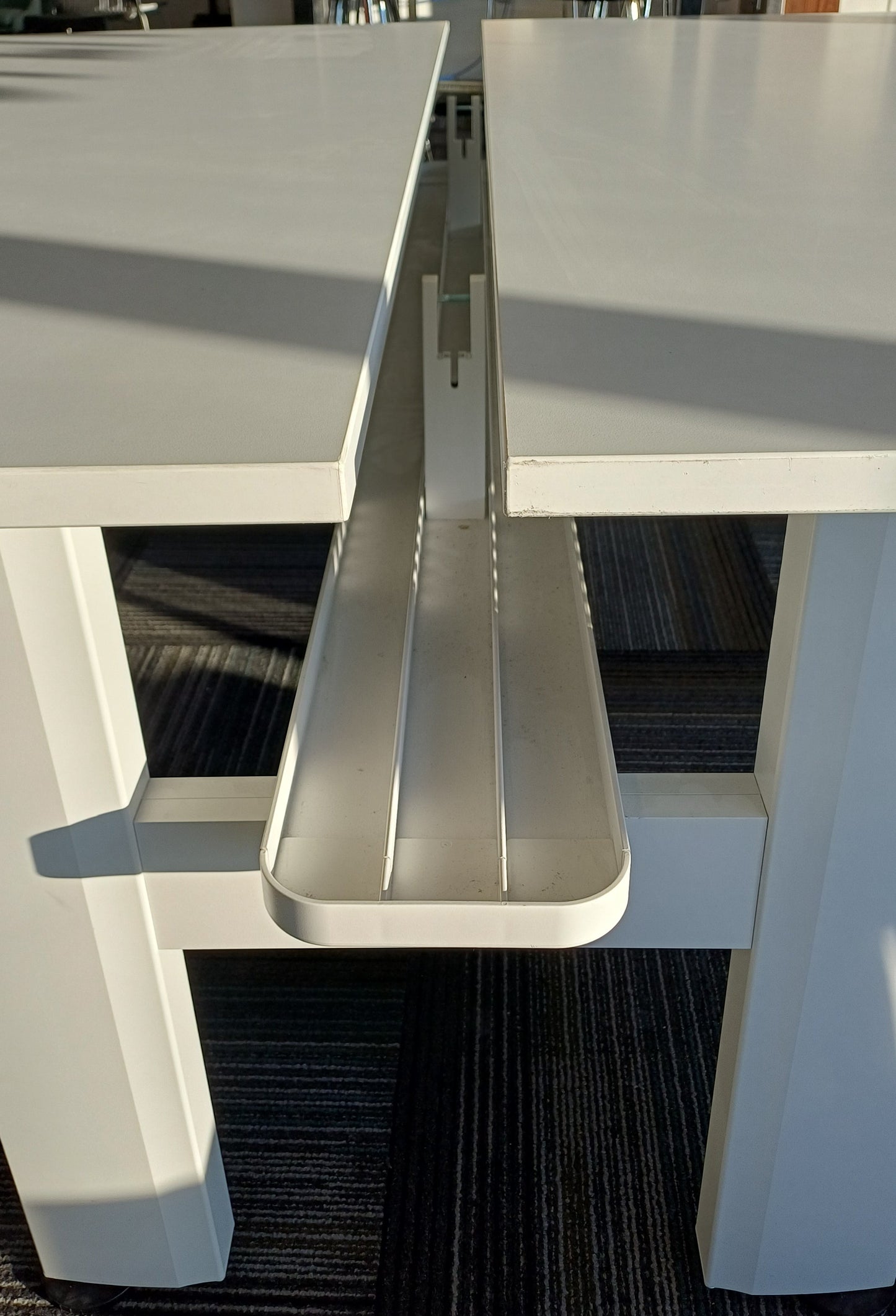 Double Desk Pod