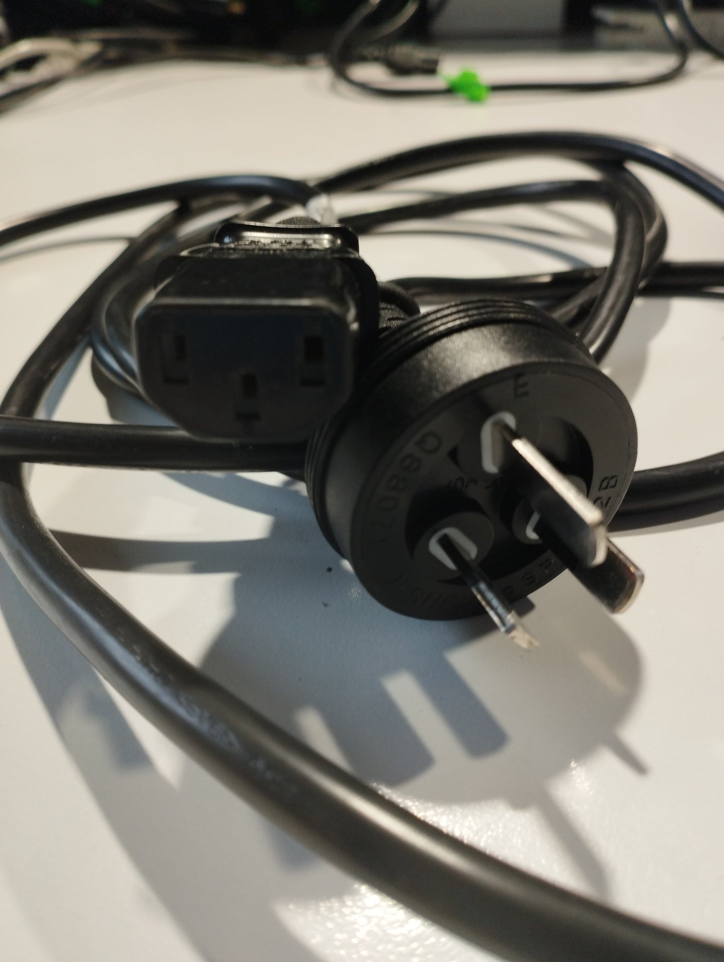 Power Supply Cable Mains to C13 Female