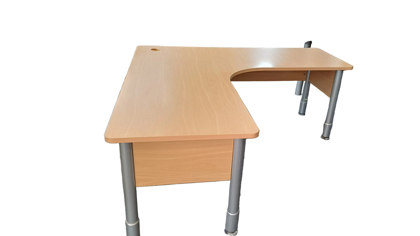 L Shape Desk - 1800mmW