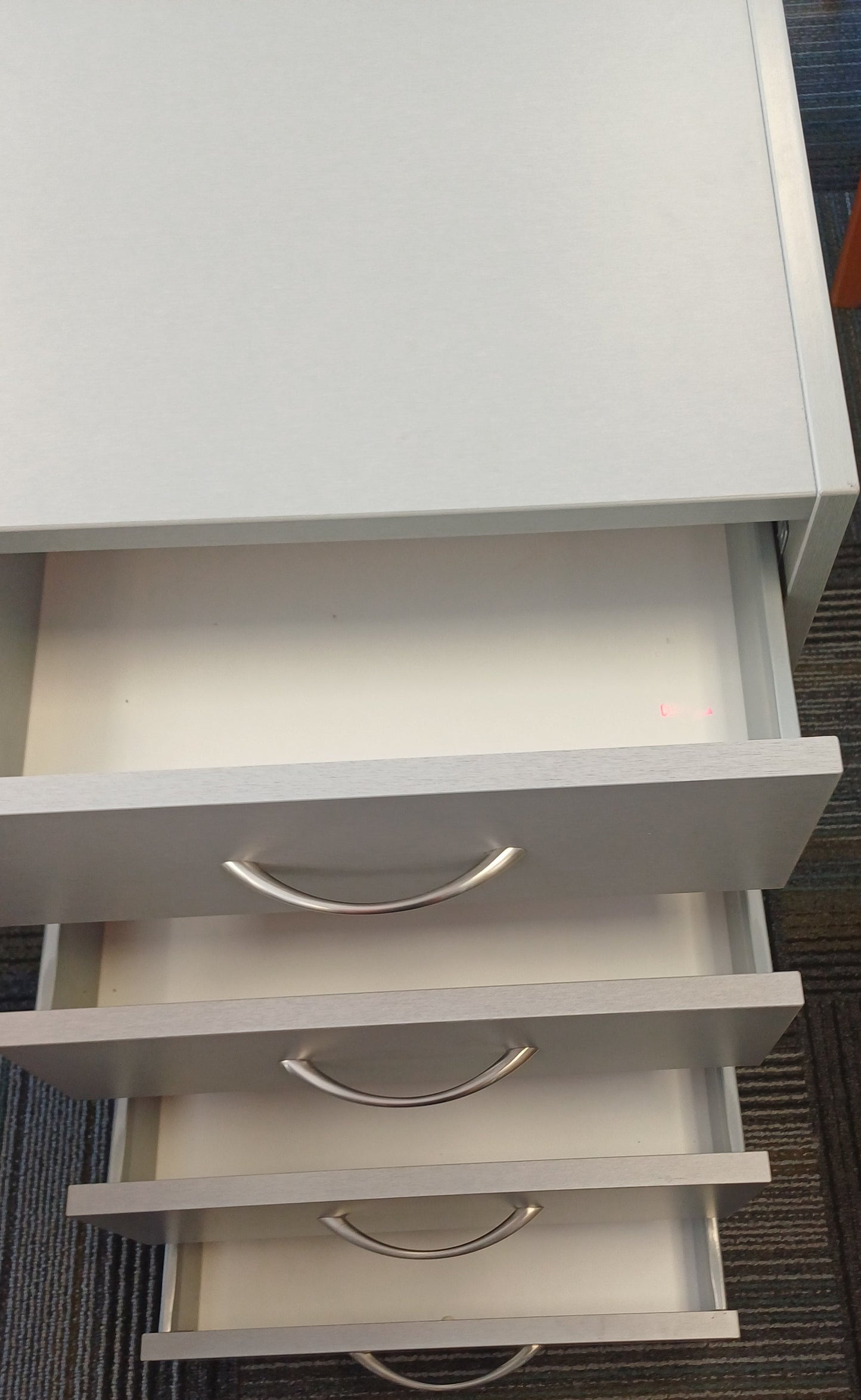 Grey 4 Drawer set