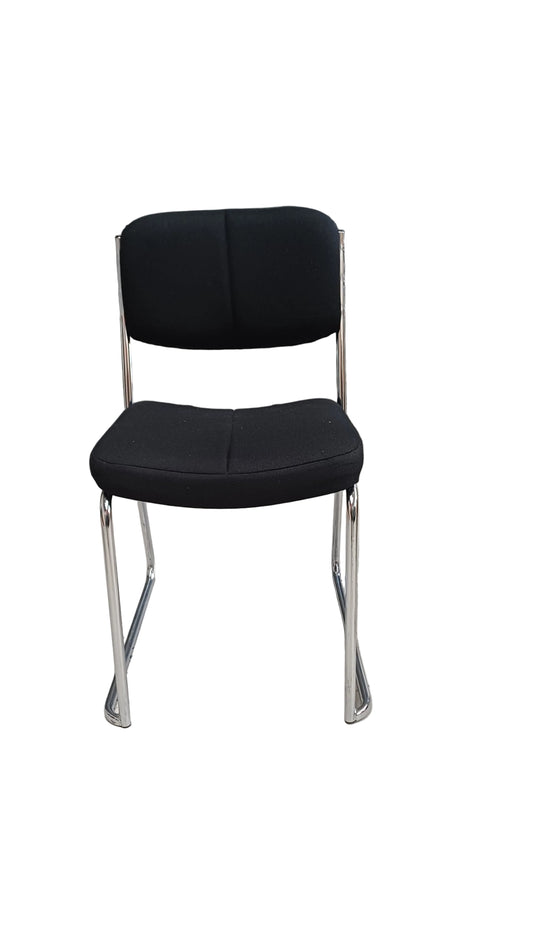 Black chair 1