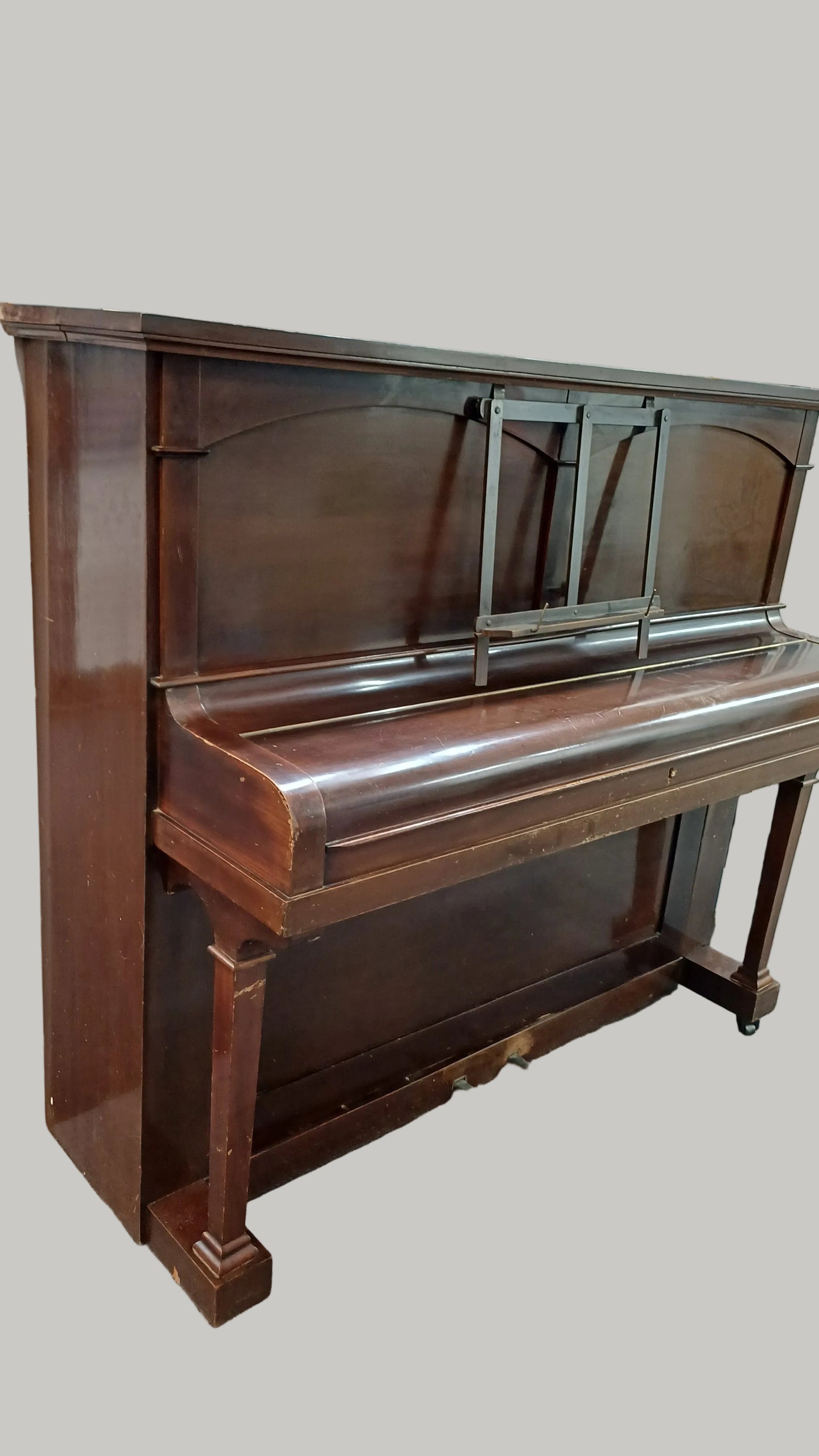 Barnard Piano
